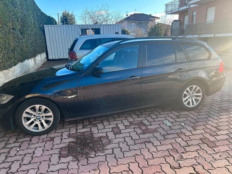 Usata BMW 320 M Sport 163 CV (119 kW) 2010 Blu Station wagon