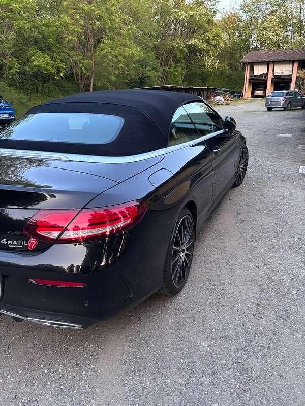 Begagnad Mercedes C220 194 HK (142 kW) 2020 Svart Cab