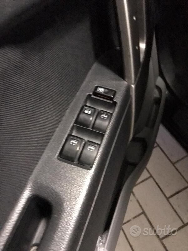 Usata Daihatsu Terios 86 CV (63 kW) 2008 Nero SUV