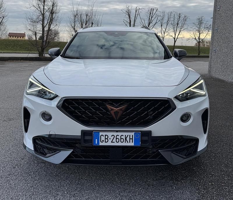 Usata Cupra Formentor 204 CV (150 kW) 2021 Bianco SUV