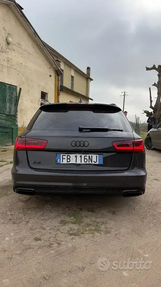 Usata Audi A6 190 CV (139 kW) 2016 Grigio Station wagon