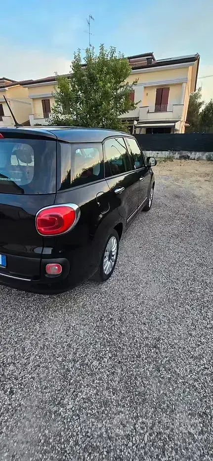 Usata Fiat 500L Lounge 105 CV (77 kW) 2015 Nero Monovolume