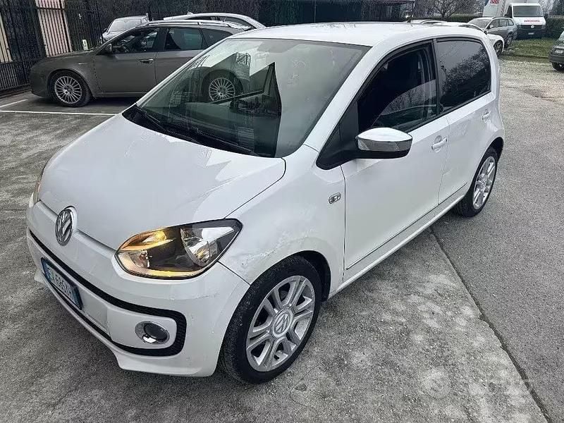 Usata VW up! high up! 68 CV (50 kW) 2014 Beige Utilitaria