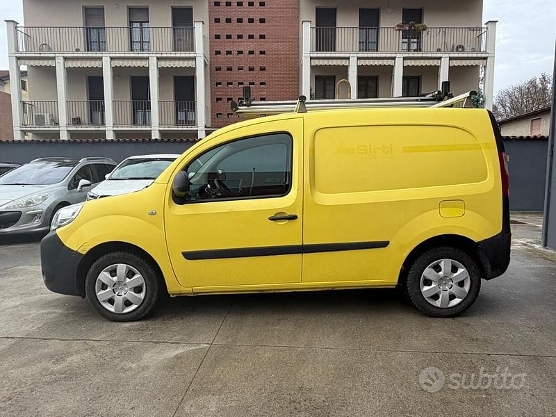 Usata Renault Kangoo LIMITED 110 CV (80 kW) 2020 Giallo Monovolume