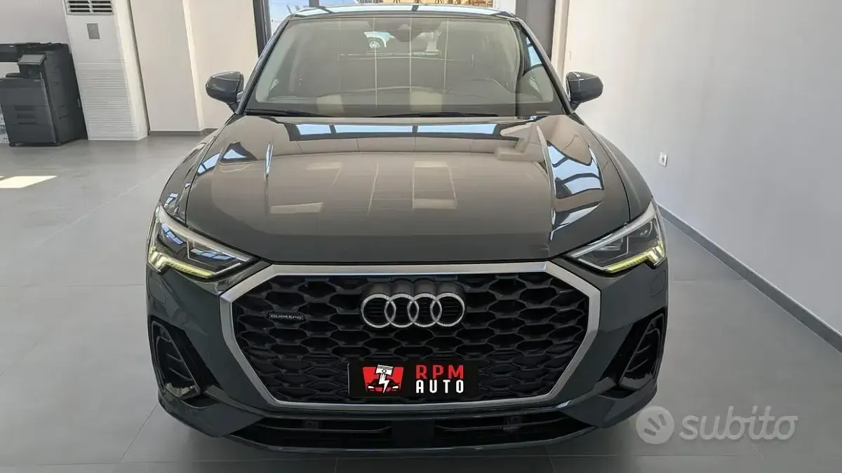 Usata Audi Q3 Business Plus 200 CV (147 kW) 2021 Grigio SUV