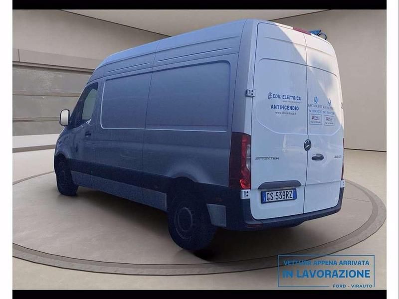 Usata Mercedes Sprinter 150 CV (110 kW) 2024 Bianco diamond Furgone