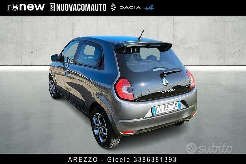Usata Renault Twingo Equilibre 60 kW (82 CV) 2024 Grigio Utilitaria