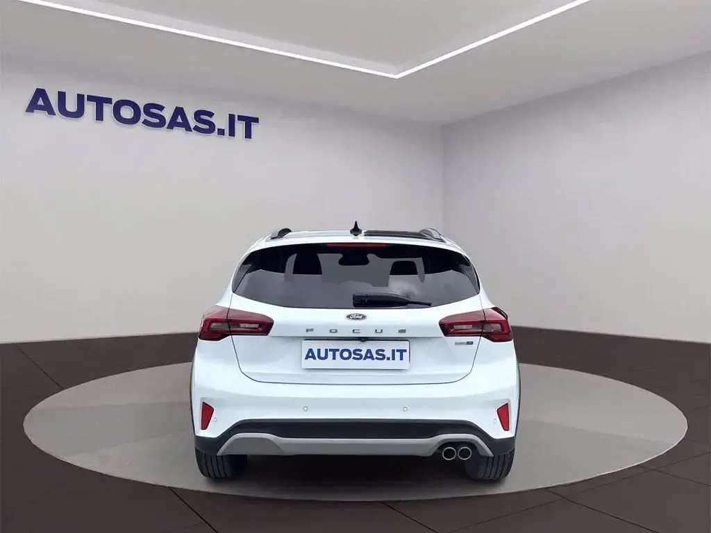 Usata Ford Focus Active 125 CV (91 kW) 2023 Bianco Berlina