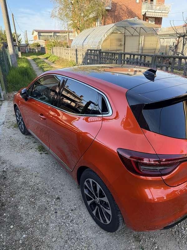 Usata Renault Clio V Techno 143 CV (105 kW) 2023 Berlina