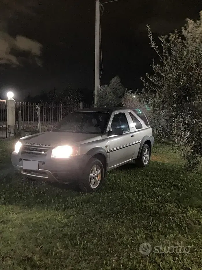 Usata Land Rover Freelander 117 CV (86 kW) 2000 Giallo SUV