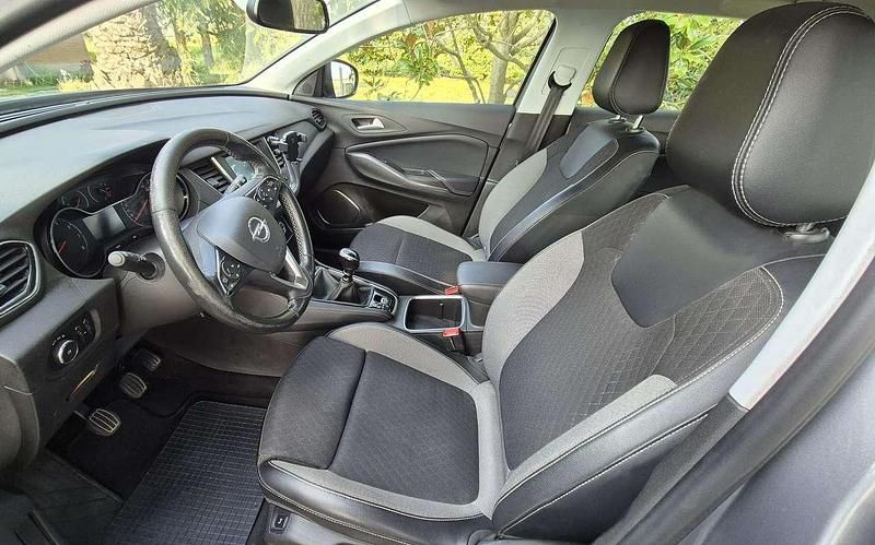 Usata Opel Grandland X Business Edition 131 CV (96 kW) 2021 Grigio SUV