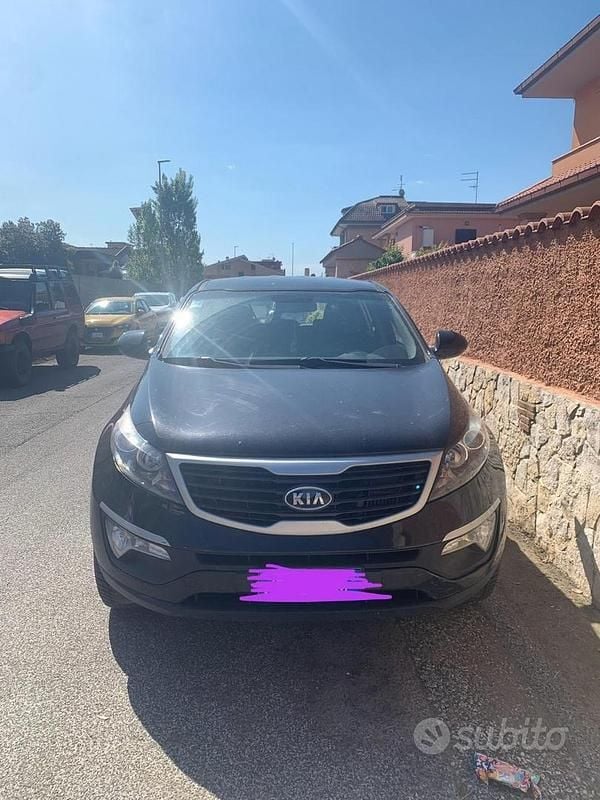 Usata Kia Sportage Active 116 CV (85 kW) 2011 Nero SUV