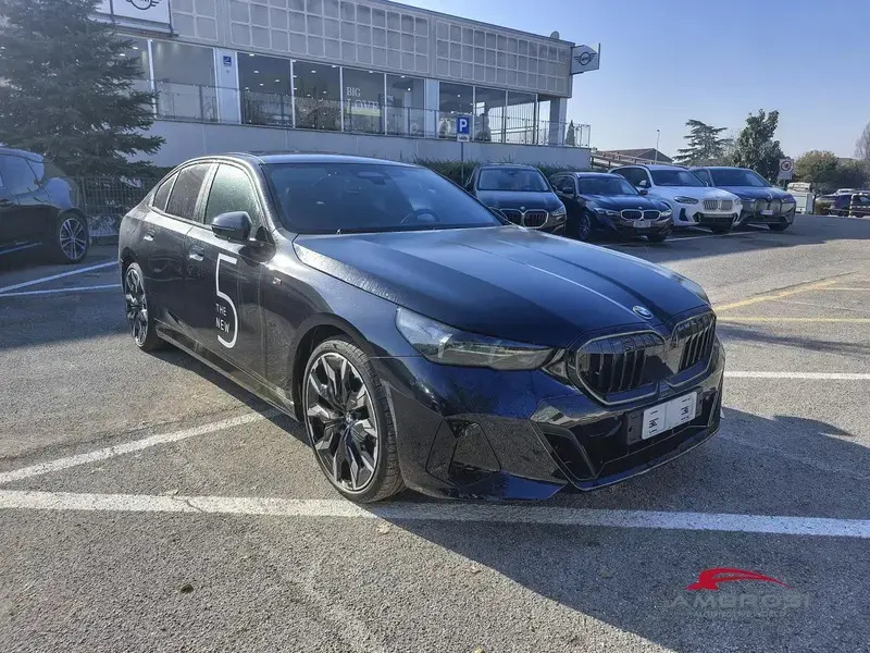 Usato 2023 BMW 520 2.0 El_Hybrid 190 CV (79.894 €)