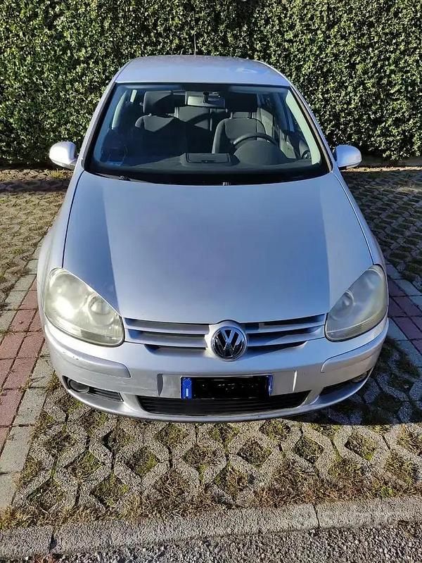 Usata VW Golf IV Comfortline 115 CV (84 kW) 2005 Grigio Berlina