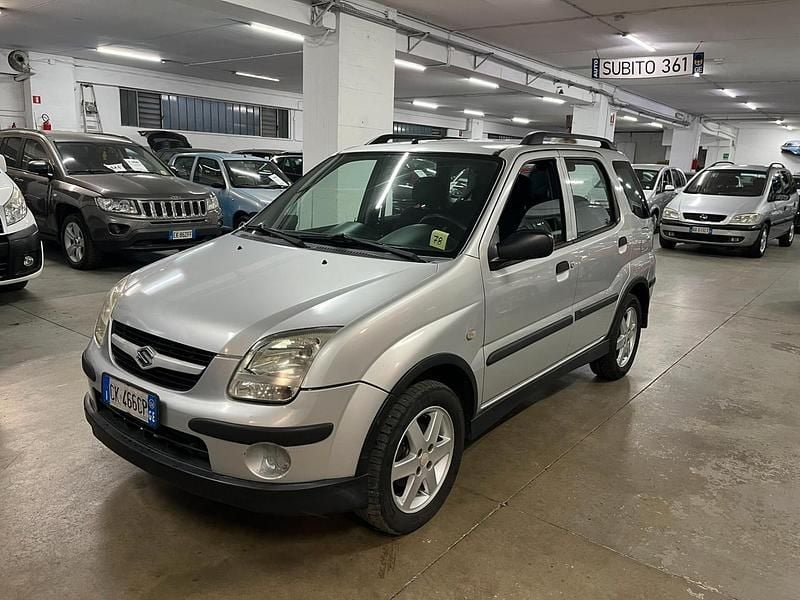 Usata Suzuki Ignis 69 CV (50 kW) 2004 Grigio Utilitaria
