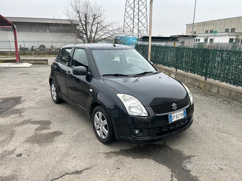 Usata Suzuki Swift 2008 Nero Utilitaria