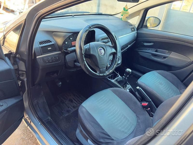 Usata Fiat Grande Punto 2008 Grigio Utilitaria