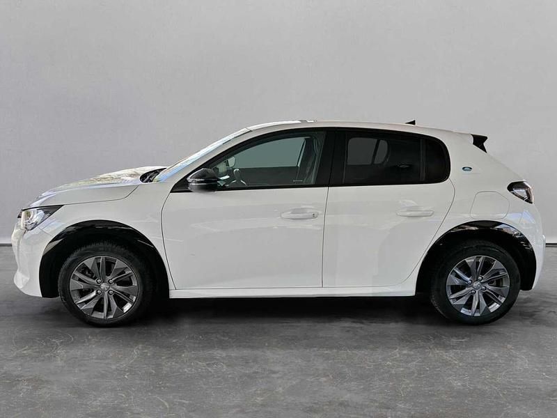 Usata Peugeot e-208 Allure 56 kW (77 CV) 2023 Bianco Utilitaria