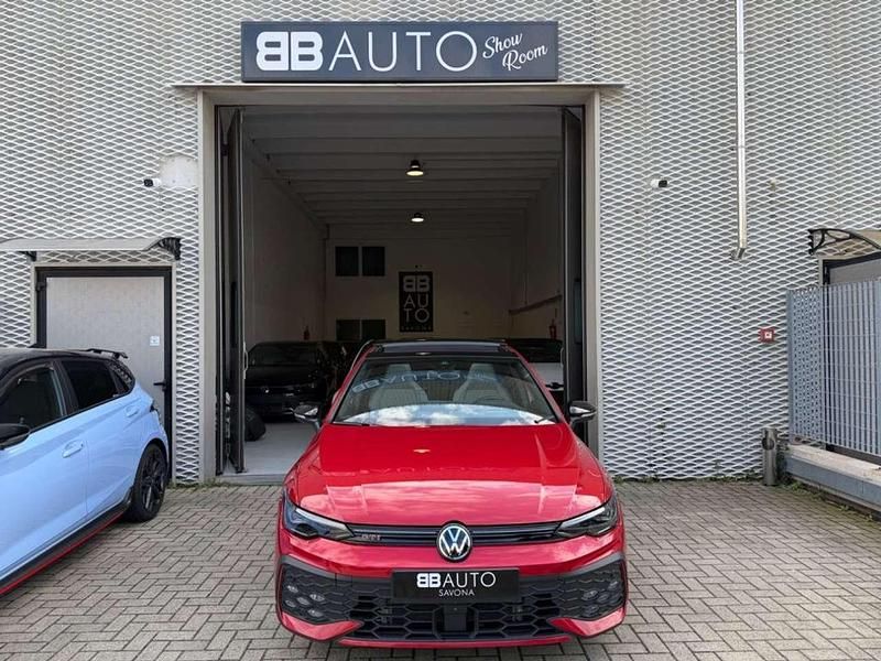Usata VW Golf VIII GTI 265 CV (194 kW) 2024 Rosso Berlina