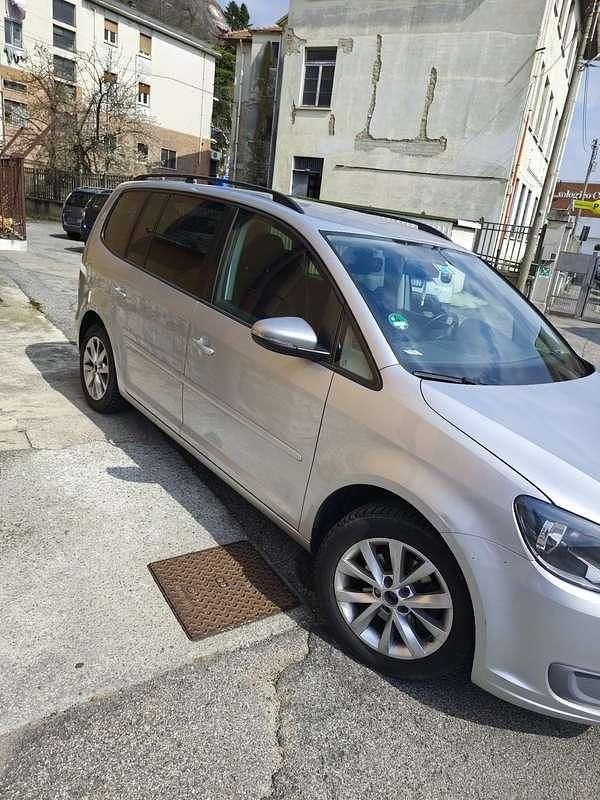 Usata VW Touran Comfortline 105 CV (77 kW) 2011 Monovolume