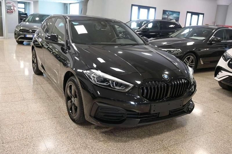 Usata BMW 116 Advantage 116 CV (85 kW) 2022 Nero Utilitaria