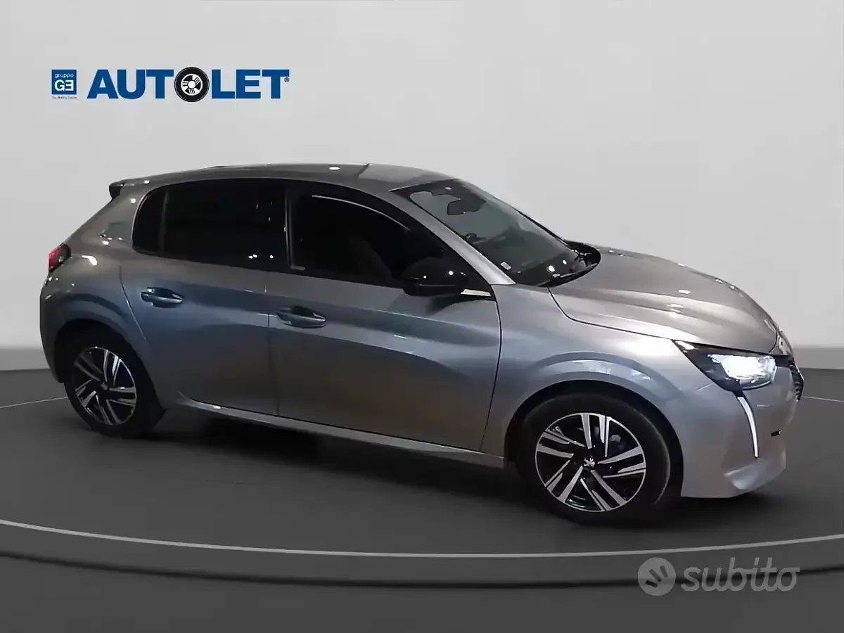 Occasion Peugeot 208 Allure 102 ch (75 kW) 2022 Gris Citadine