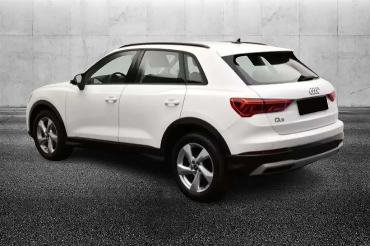Usata Audi Q3 Advanced 150 CV (110 kW) 2022 Bianco SUV