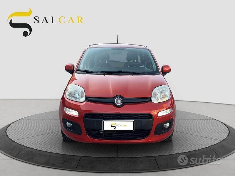 Usata Fiat Panda Lounge 86 CV (63 kW) 2012 Rosso Berlina