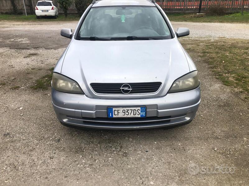 Usato 2003 Opel Astra Diesel (2.000 €)