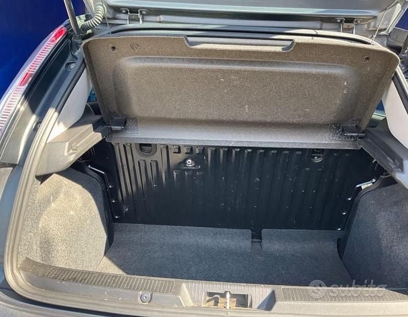 Usata Fiat Punto 75 CV (55 kW) 2012 Grigio Berlina