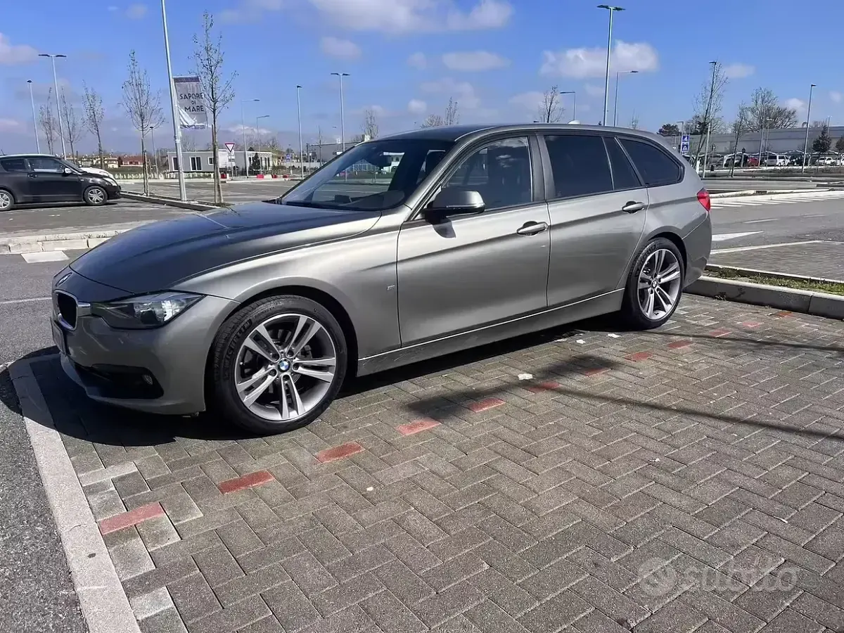 Usata BMW 320 Efficient Dynamics 163 CV (119 kW) 2017 Station wagon