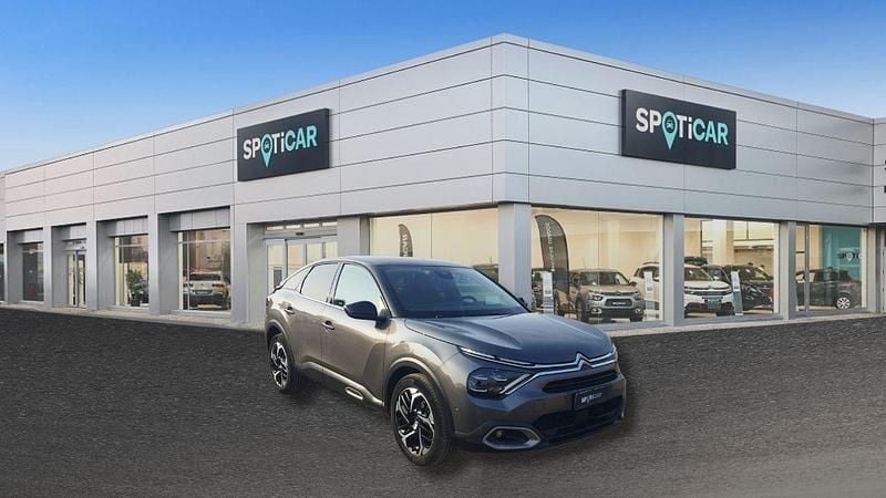 Usata Citroën C4 Shine 131 CV (96 kW) 2022 Grigio scuro Berlina