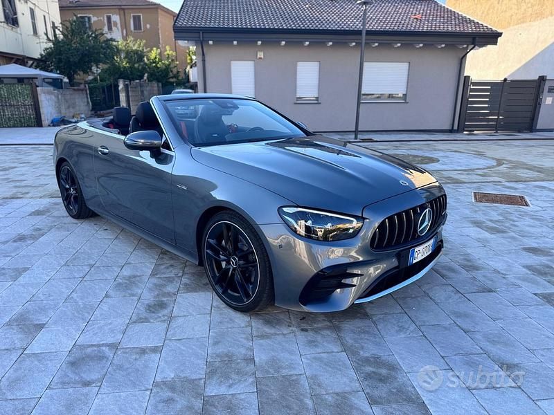 Usata Mercedes E53 AMG AMG 435 CV (319 kW) 2023 Grigio Cabrio