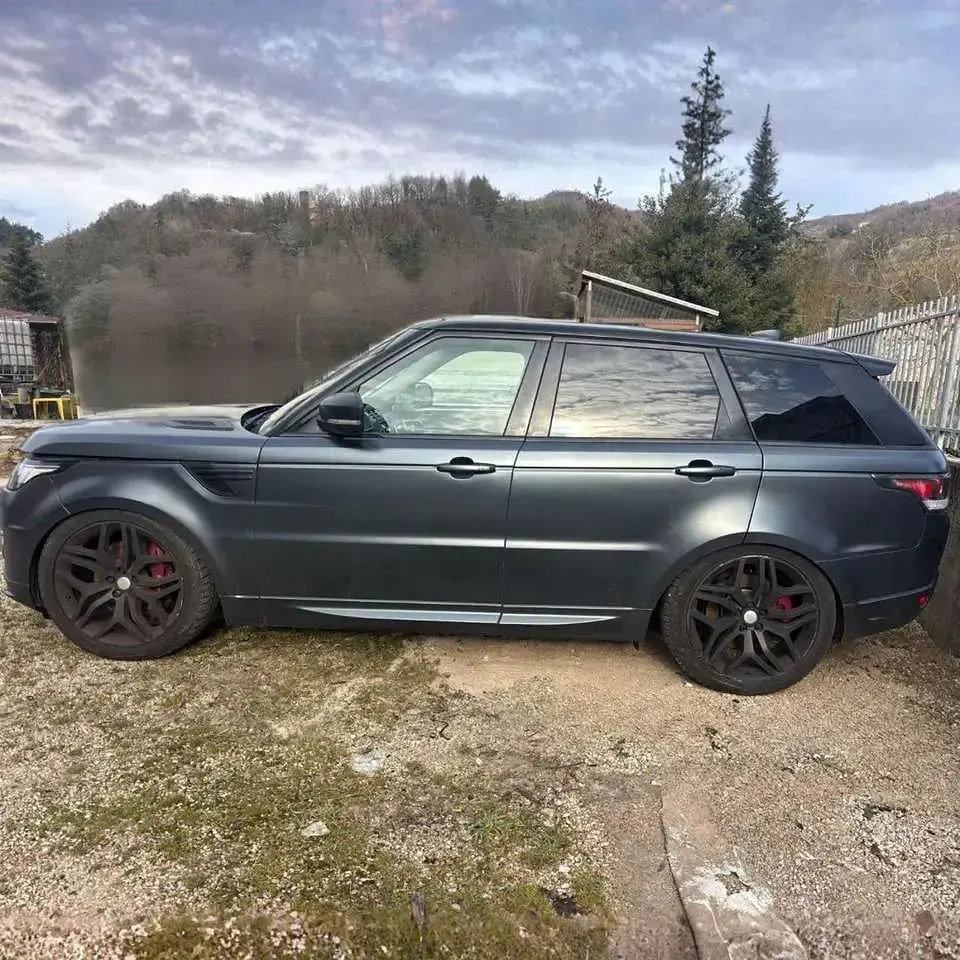 Usata Land Rover Range Rover Sport HSE Dynamic 306 CV (225 kW) 2018 Grigio opaco SUV