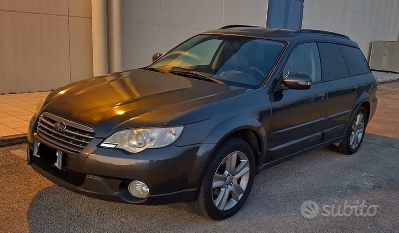 Usata Subaru Outback 2008 Station wagon