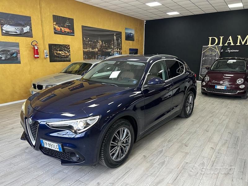 Usata Alfa Romeo Stelvio 150 CV (110 kW) 2018 Blu SUV