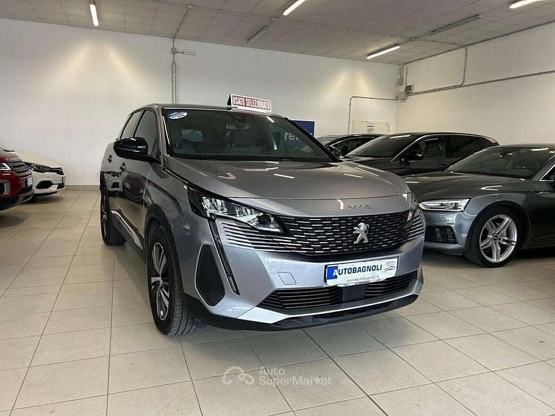 Usata Peugeot 3008 Allure 131 CV (96 kW) 2024 Grigio SUV