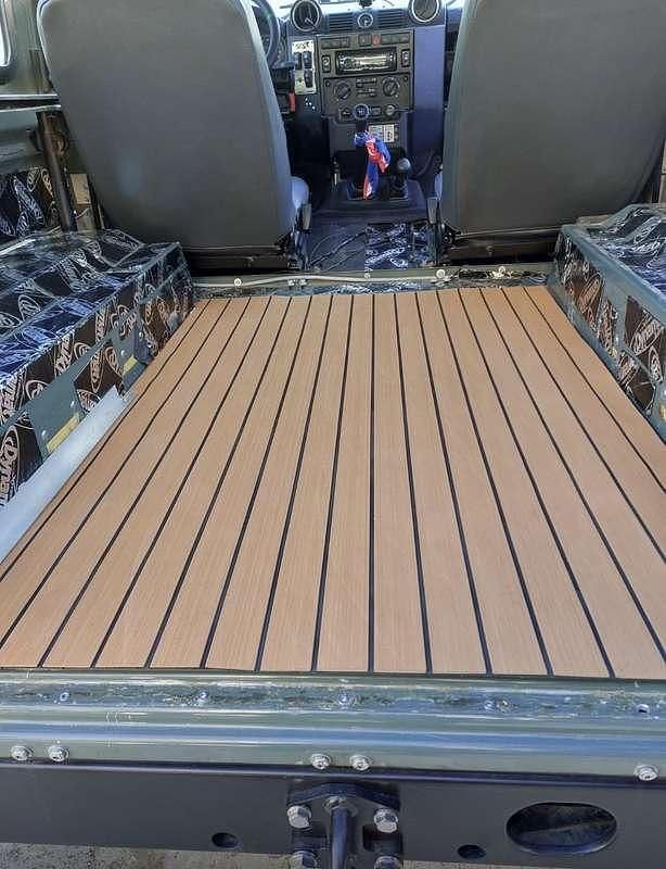 Usata Land Rover Defender S 122 CV (89 kW) 2007 Station wagon