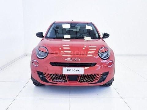 Nuova Fiat 600 La Prima 110 CV (80 kW) 2026 Arancione SUV