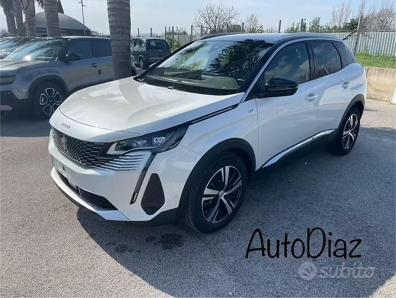 Usata Peugeot 3008 131 CV (96 kW) 2023 Grigio SUV
