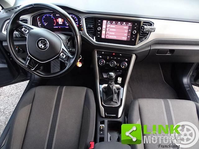 Usata VW T-Roc 116 CV (85 kW) 2021 Grigio scuro SUV