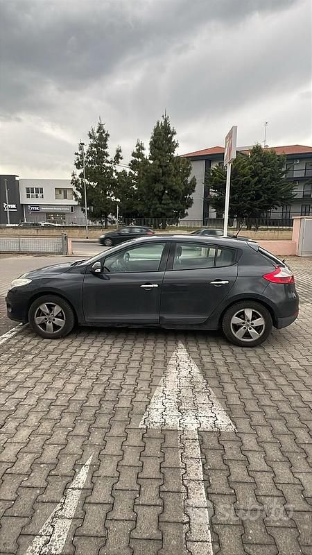 Usata Renault Mégane 2010 Grigio Berlina