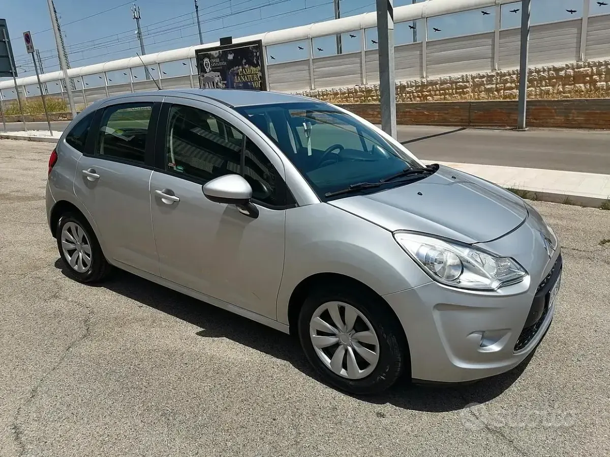 Usata Citroën C3 60 CV (44 kW) 2011 Grigio Berlina