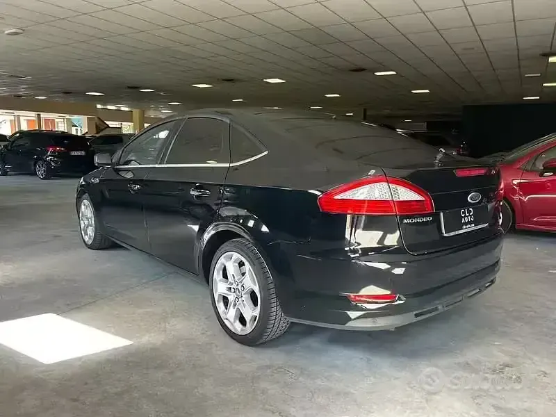 Usata Ford Mondeo 140 CV (102 kW) 2009 Other Berlina