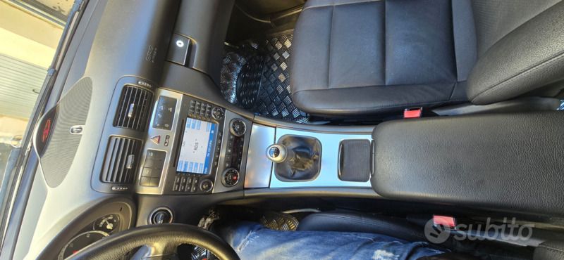 Nero Usata 2006 Mercedes C220 Sport Edition Berlina | 7000 € (Cara) - Immagine 1/4