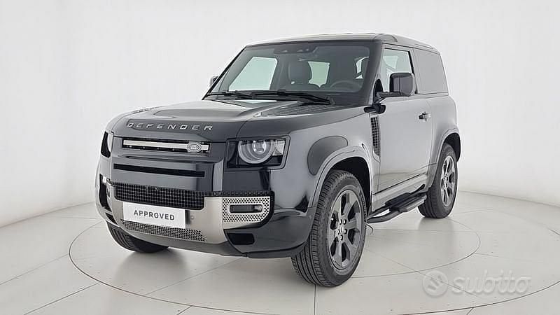 Usata Land Rover Defender SE Dynamic 200 CV (147 kW) 2025 Nero SUV