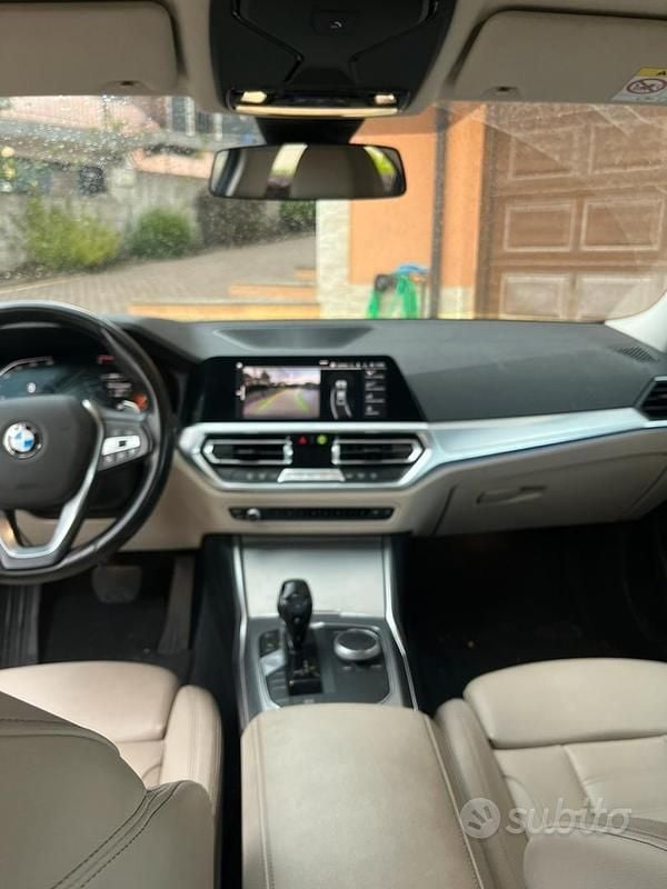 Usata BMW 320 190 CV (139 kW) 2019 Marrone Berlina