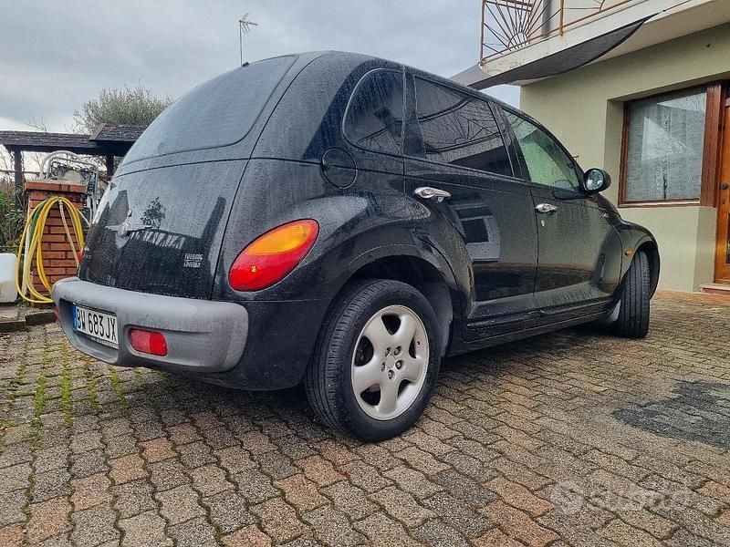 Usata Chrysler PT Cruiser 140 CV (102 kW) 2001 Nero Berlina