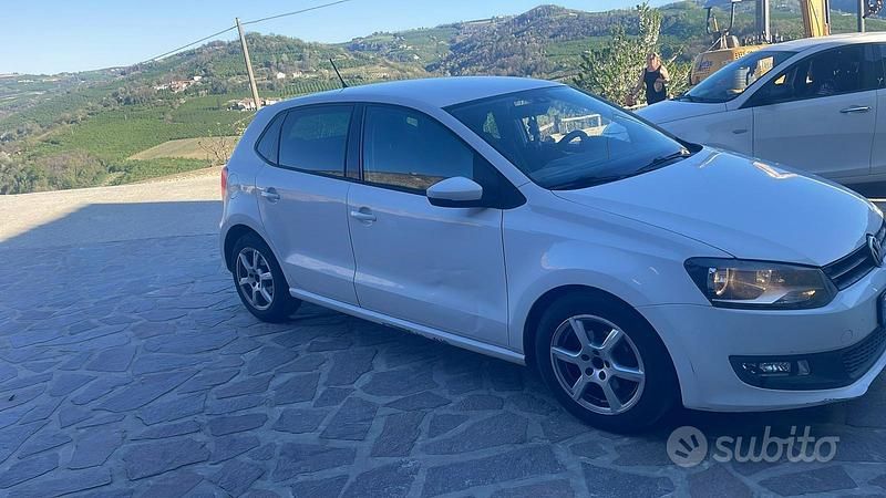 Usata VW Polo 90 CV (66 kW) 2011 Bianco Utilitaria