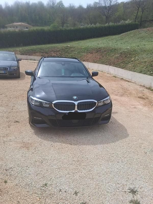 Usata BMW 320 M Sport 2022 Nero Station wagon